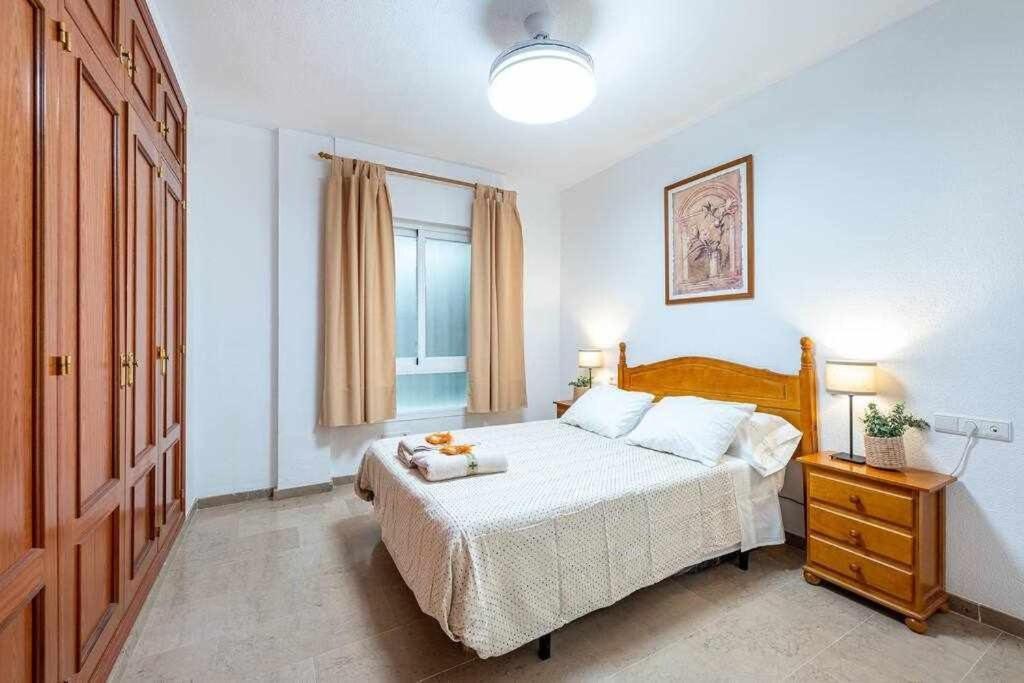 797 Holiday Rentals- Hermoso Apartamento Para 4 En Бенальмадена Экстерьер фото